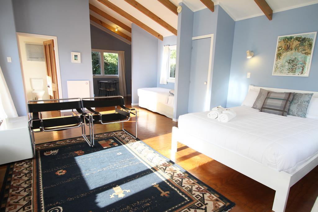 Fern Lodge Coromandel Rum bild