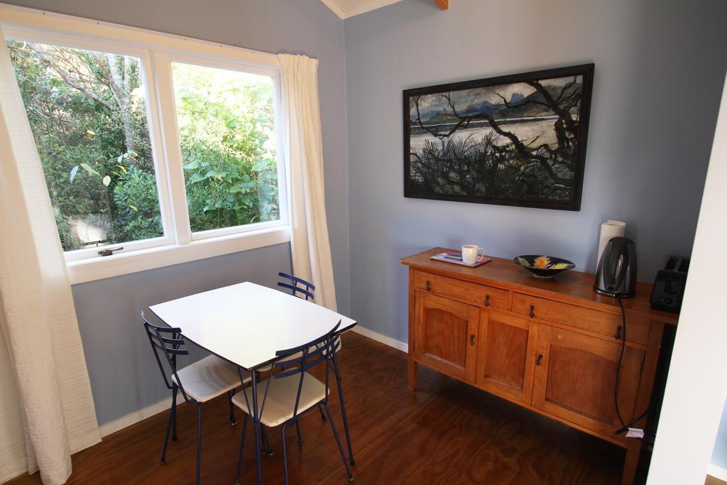 Fern Lodge Coromandel Rum bild
